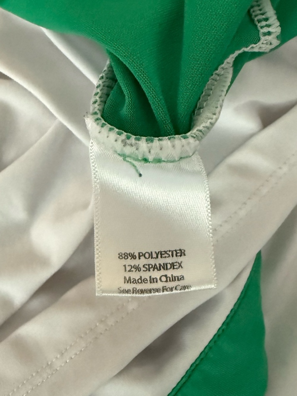 Lillie Green golf Women’s shirt - Picture 3 of 5